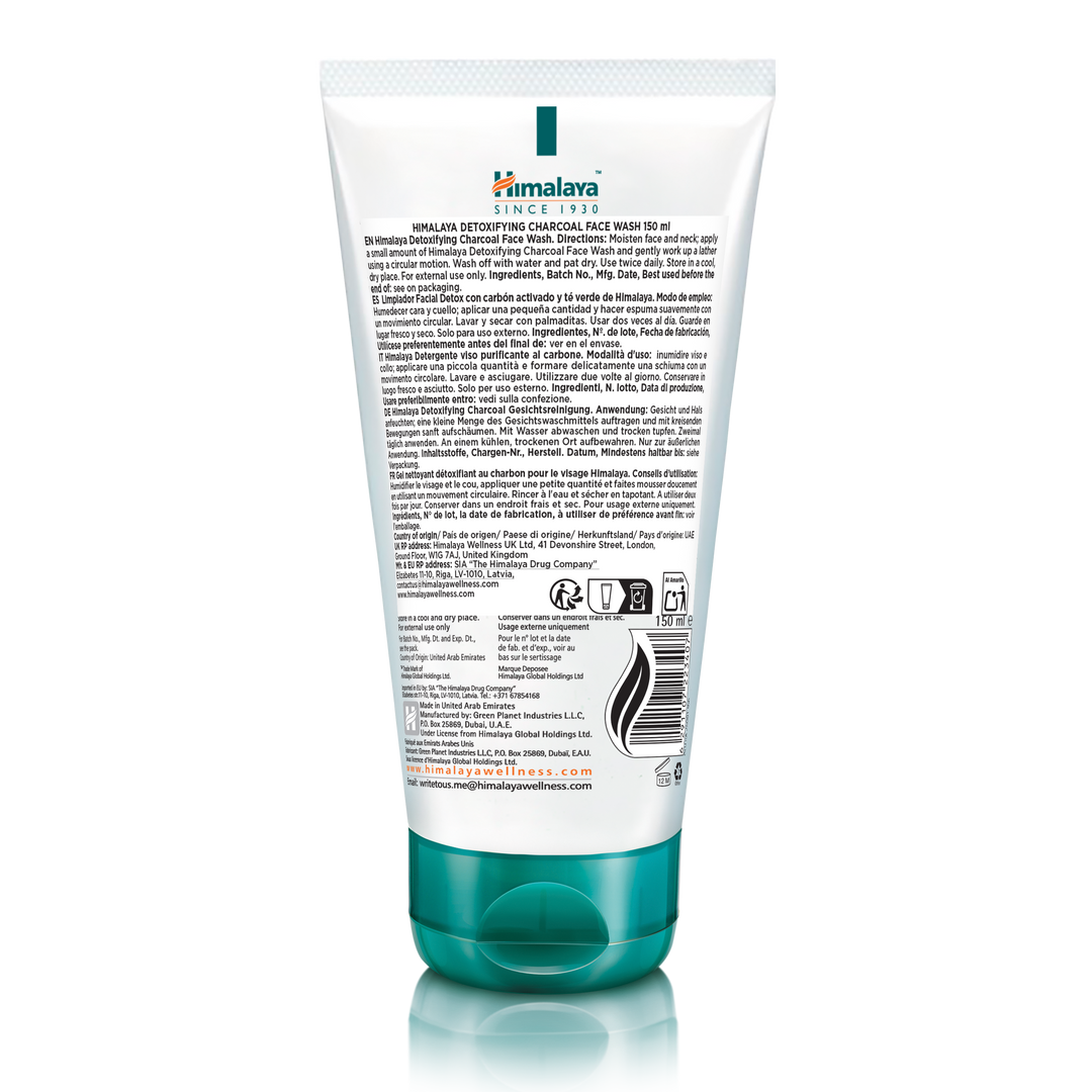 Lavaggio viso disintossicante con carbone attivo e tè verde 150 ml